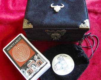 The Minotarot 1982 + Special box | Mythical Creature  | Occult Practice | Le Minotaure tarot | Vintage Tarot | Gothic tarot | Grunge tarot |