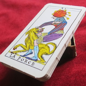 Le cirque - Cosmopolitan Magasine - Tarot de poche - 2003