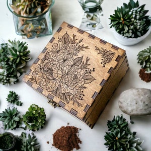 Personalized Wooden Box with Floral Design for Gift — Unique Engraved Box for Wedding, Birthday