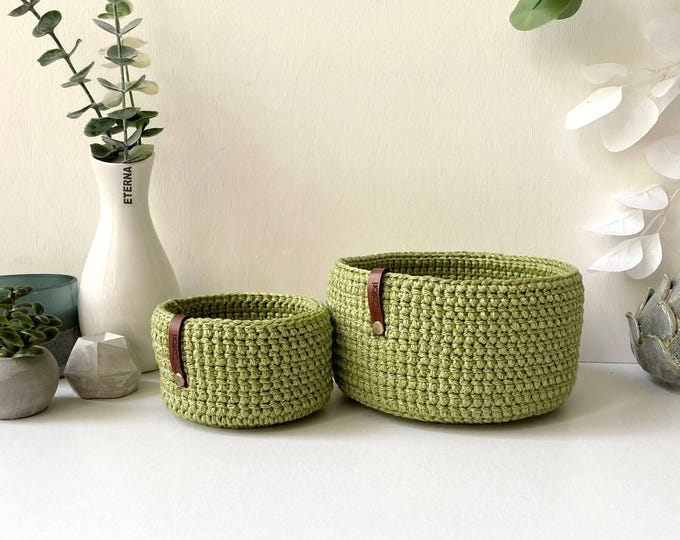 Luxurious Crochet Basket with Handle, Vibrant Spring Green, Perfect Mother’s Day or Easter Gift