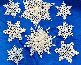 Handcrafted Excellence: Set of 7 Crocheted Snowflakes Made from Premium Cotton Yarn