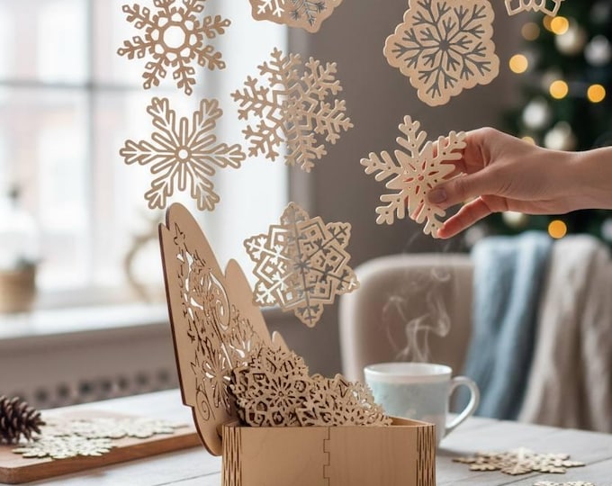 Festive Snowflake Christmas Ornaments, Whimsical Xmas Tree Decorations, Charming Winter Holiday Home Accents