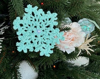 Mint Green Crochet Snowflakes - Set of 5 | Handmade Christmas Tree Ornaments | Fresh Holiday Decor