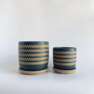 Sandy Waves - Plant Cover Pot MULTIPLE SIZES
