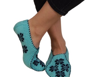 Hand Knit Blue Booties: Vintage Home Slippers with Ethnic Pattern