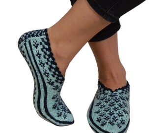 Zapatos de invierno de punto turquesa para el hogar, zapatillas de casa moradas tejidas a mano, calcetines rosas para mujer, calcetines de punto turcos