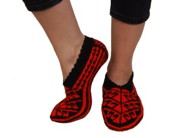 Hand Knit Turkish Slipper Socks: Seamless Home Shoes
