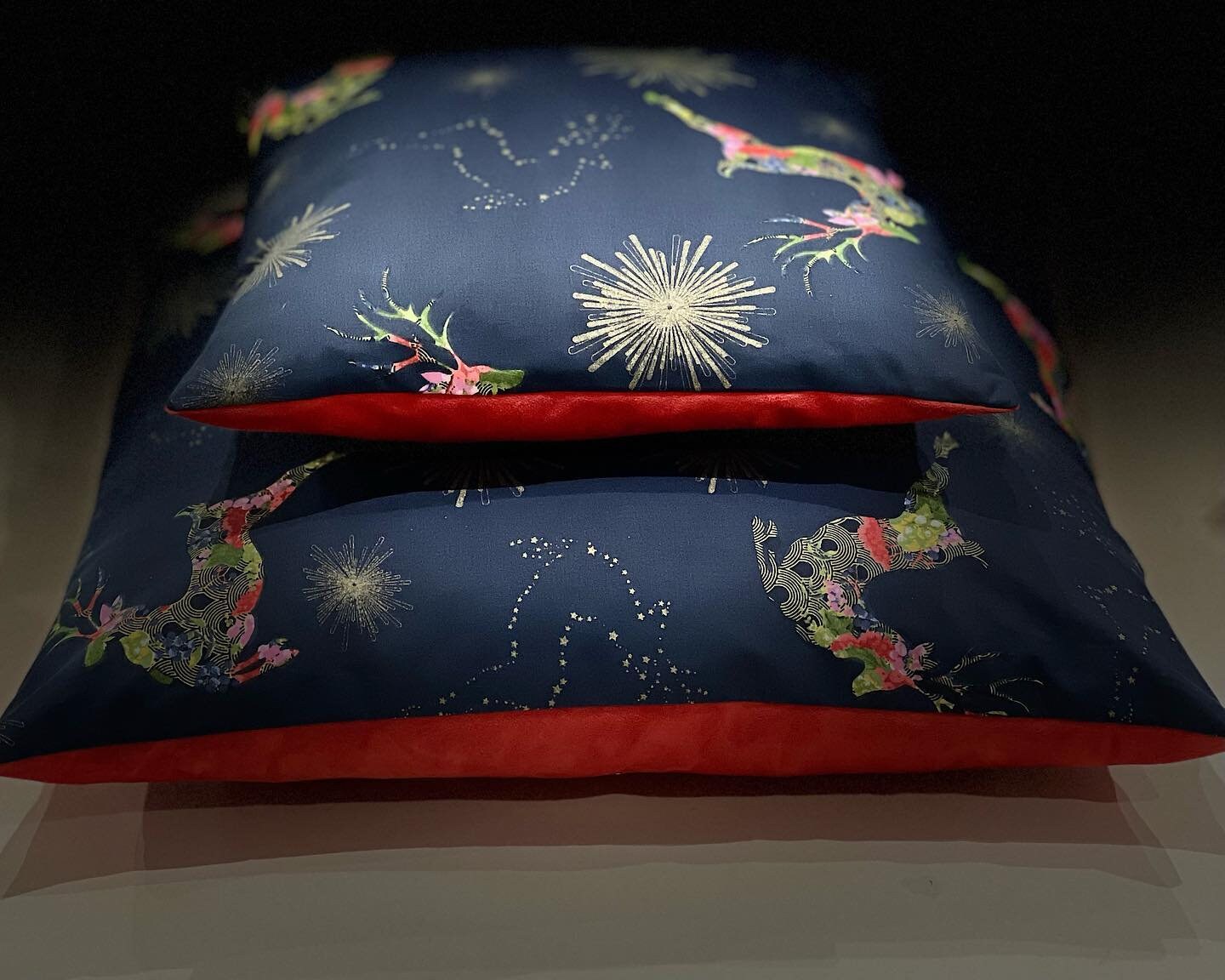 Coussins, Noel, Cadeau, Idée, Rouge, Dessin, Décoration, Velours et Coton, Cerf, Étoile,