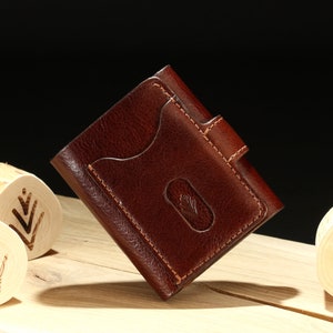 Cartera de cuero hecha a mano, Cartera triple, Cartera de hombre, Cartera de cuero de alta calidad, Tarjetero para dinero y tarjetas de crédito. imagen 2