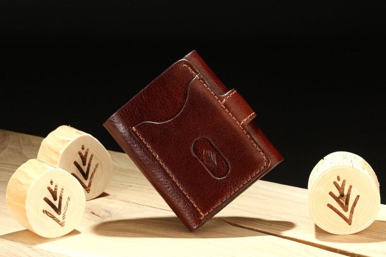 Cartera de cuero hecha a mano, Cartera triple, Cartera de hombre, Cartera de cuero de alta calidad, Tarjetero para dinero y tarjetas de crédito. imagen 2
