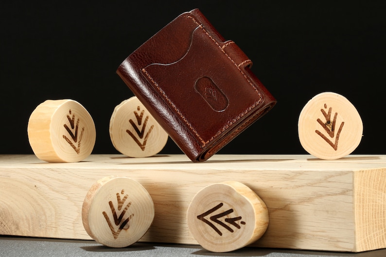 Cartera de cuero hecha a mano, Cartera triple, Cartera de hombre, Cartera de cuero de alta calidad, Tarjetero para dinero y tarjetas de crédito. imagen 1
