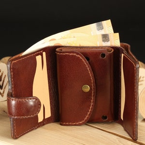 Cartera de cuero hecha a mano, Cartera triple, Cartera de hombre, Cartera de cuero de alta calidad, Tarjetero para dinero y tarjetas de crédito. imagen 4