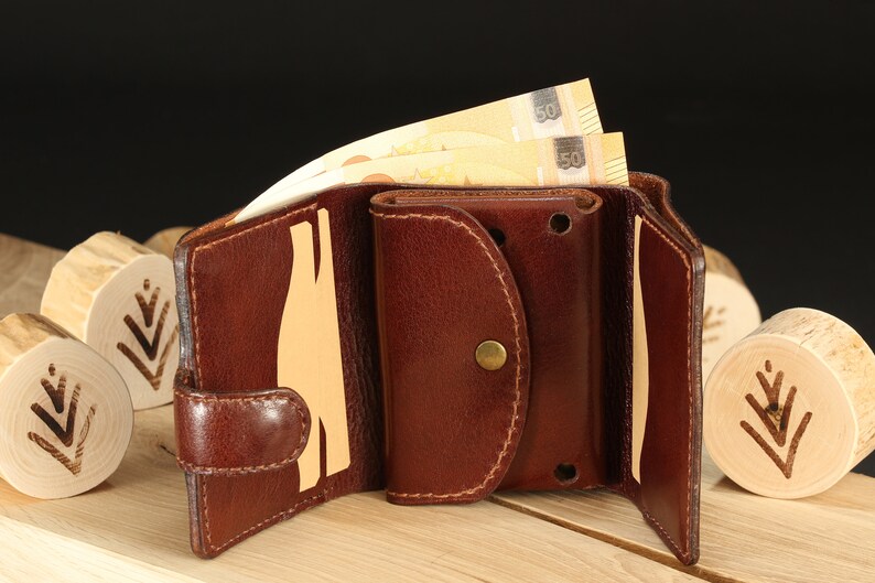 Cartera de cuero hecha a mano, Cartera triple, Cartera de hombre, Cartera de cuero de alta calidad, Tarjetero para dinero y tarjetas de crédito. imagen 4
