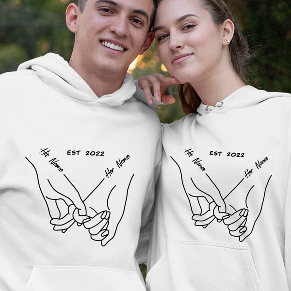 Custom Couple Valentines Day Sweatshirt, Holding Hands Romantic Shirt, Lovers Hand In Hand Unisex Hoodie,  Valentines Gift,Gift for Fİance