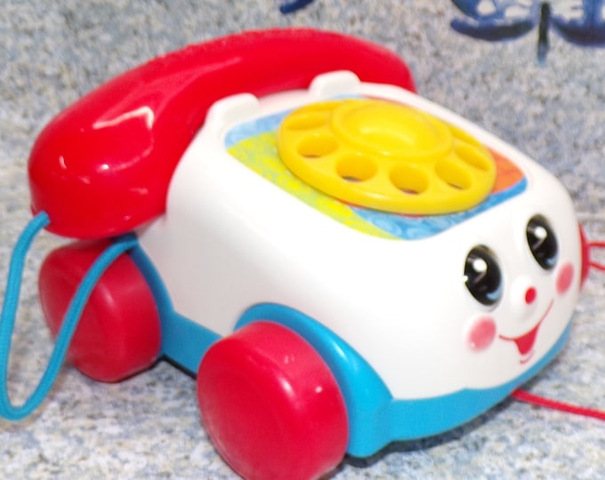 2211 Fisher Price Chatter Phone Telephone Pull String Toy 2000 Mattel Classic #77816/M2118 - Good Condition