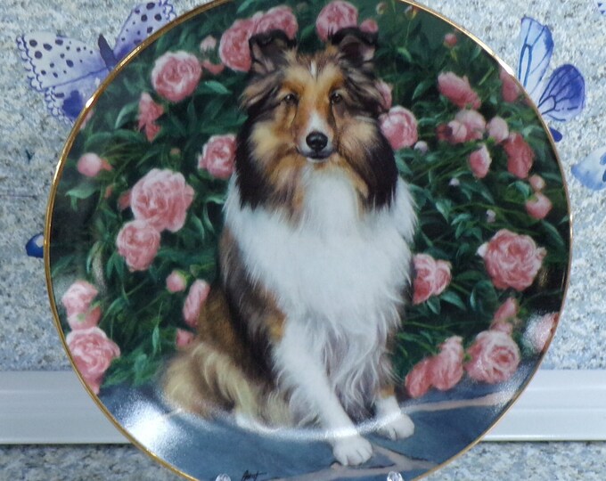 2207 Floral Portrait Collectors Plate Shetland Sheepdogs  by Edward Aldrich 8" Vintage - Great Condition