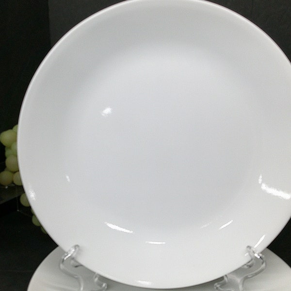 Corelle Vitrelle 10.25" Winter Frost Pure White Dinner Plates Set of 6 - Excellent Condition