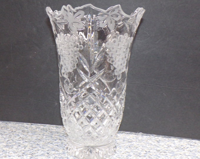 2211 Lead Crystal Pineapple Cut Vintage 9" Vase with Frosted Grapes & Leaves - No Chips or Cracks