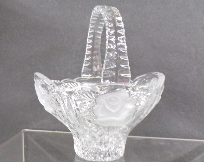 2210 Lead Crystal Footed Basket with Frosted Roses Vintage 6"x4.5"x7" Tall - No Chips or Cracks