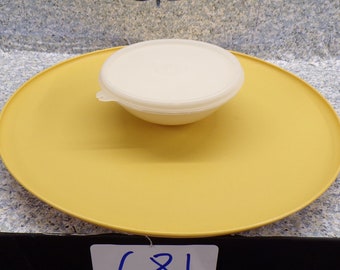 2212 Tupperware  Harvest Gold Yellow Vintage Round 14" Platter with Center Dip Bowl W/Lid - Good Condition