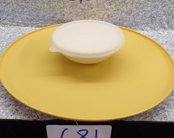2212 Tupperware  Harvest Gold Yellow Vintage Round 14" Platter with Center Dip Bowl W/Lid - Good Condition