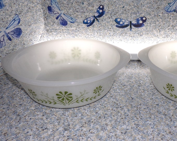 2206 Glassbake Green Primrose Milkglass Vintage Pair of 10" x 9" J2600 Oval 1.5 Qt Casserole Dish - Good Condition