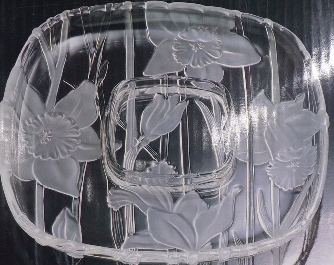 2208 Crystal Clear Studios Narcissus Vintage 15" x 12.5" Sectional Platter #323833 with Original Box - No Chips or Cracks