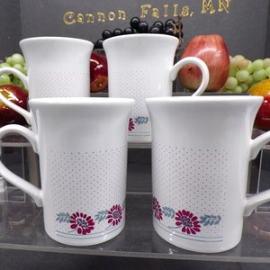 2302 Kilncraft Porcelain Coffee Mugs / Tea Cups Burgandy & Gray Floral 4&quot; Set of 4 - Made in Stafford England - Great Condition