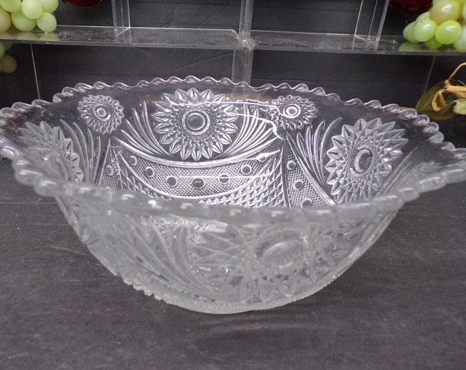 2309 Hobstar Pattern Clear Pressed Glass 8.25" Vintage Bowl w/ Sawtooth Rim - Great Condition No Chips or Cracks