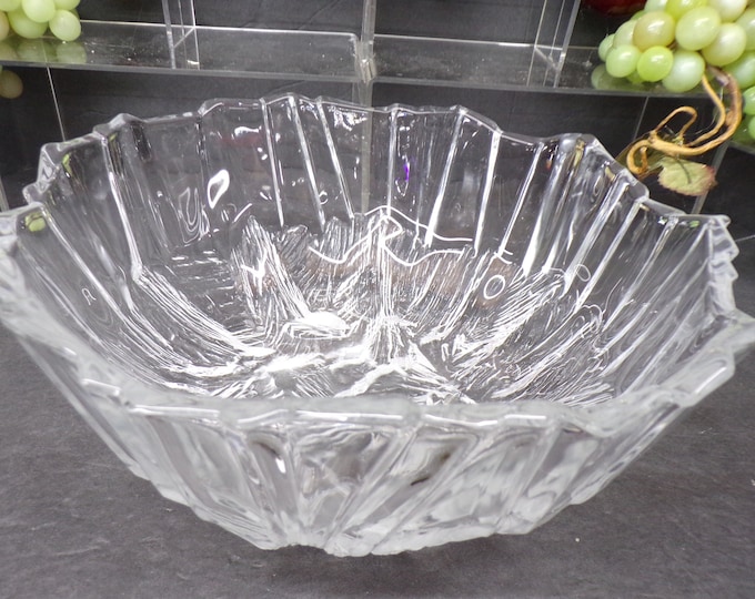 2308 Clear Glass Unique Textured Serving Bowl 10" Vintage - Good Condition No Chips or Cracks