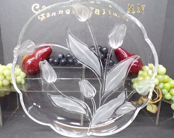 2308 Mikasa Juliana 12" Waltherglass Vintage Platter with Frosted Tulips