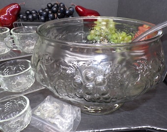 2505 Jeanette Glass 26 pc Crystal Fruit 8.5 Qt. Vintage Punch Bowl Set with 12 Cups, 12 Hooks & Plastic Ladle - Very Good Condition