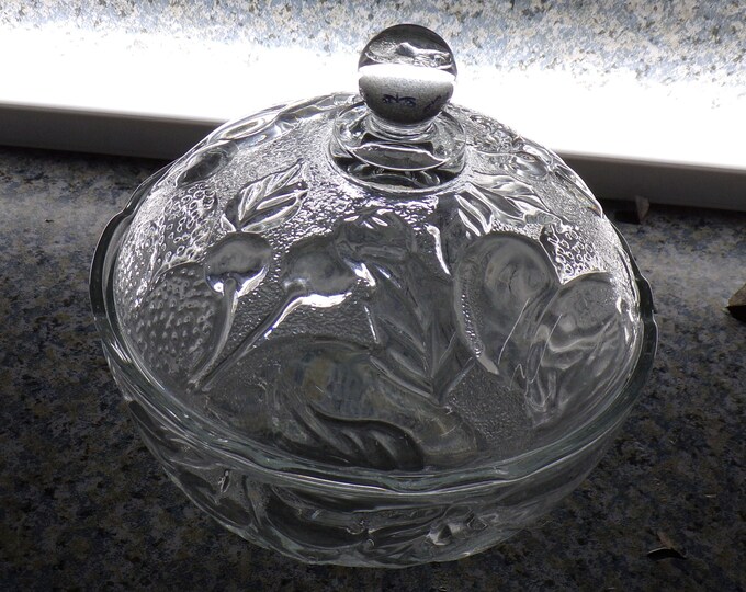 2210 Indiana Glass Confections "Fruit Bounty" 6" Vintage Crystal Glass Candy Dish in Original Box