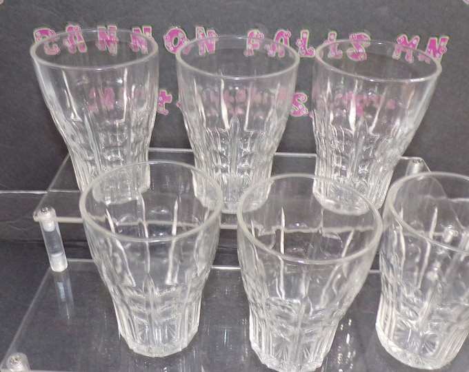 2212 Thumbprint Clear Glass Tumblers / Juice Glasses Vintage 4.25" Set of 6 - Good Condition No Chips or Cracks