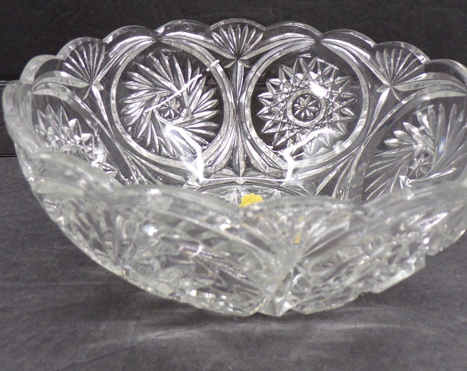 2301 Imperlux 24% Lead Crystal Vintage 8.25" Bowl Pinwheel & Starburst - Made in Germany - Scalloped Rim - Great Condition
