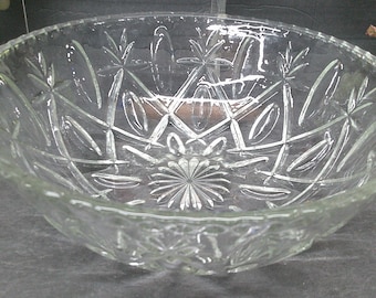 2403 Clear Pressed Glass Vintage 11" Serving Bowl