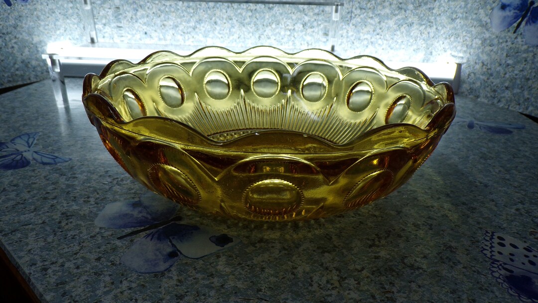 2202 Bartlett Collins Glass Company Vintage 8.25 Amber Bulls Eye