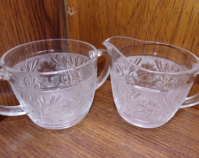 2507 Indiana Glass Tiara Sandwich Vintage Clear 3.5" Cream & Sugar Set - Pre-owned Great Condition