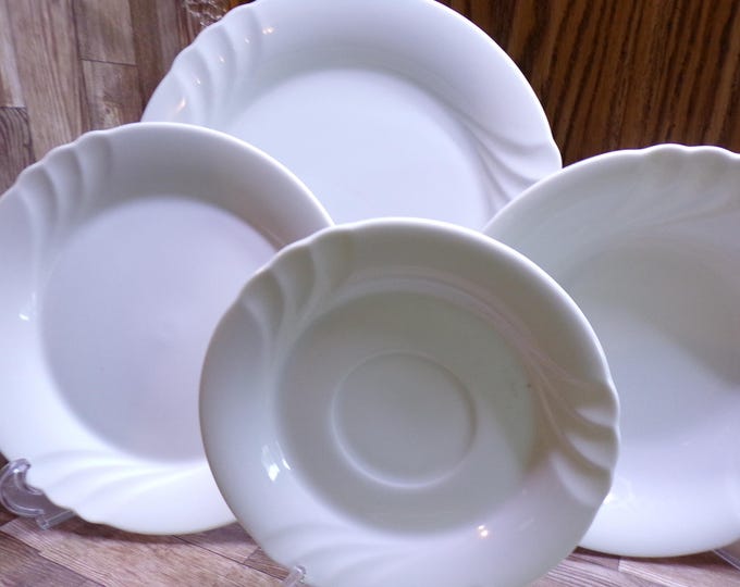 2509 Anchor Hocking Madison Avenue White Swirl Pattern Porcelain C8400/19 Dinnerware - Good Condition Light Wear