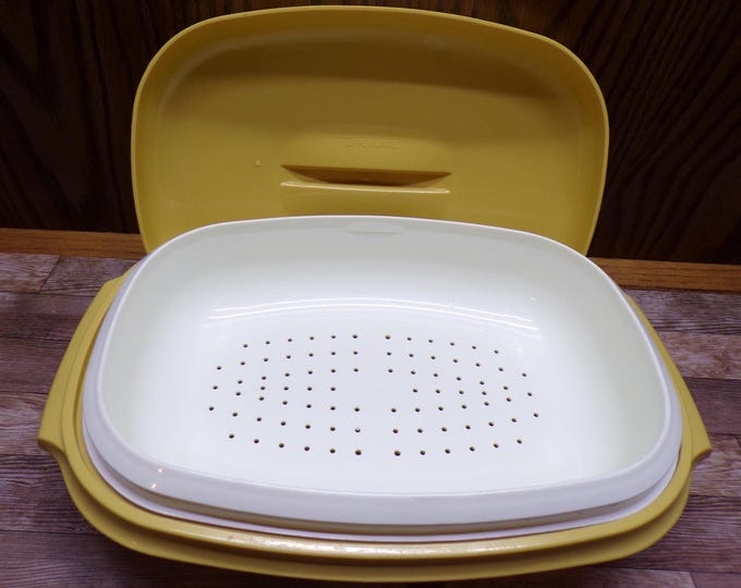 2509 Tupperware Microwave Steamer 11.5"x 8" Vintage Oval Serving Bowl 3 Pc Harvest Gold Yellow - Good Condition