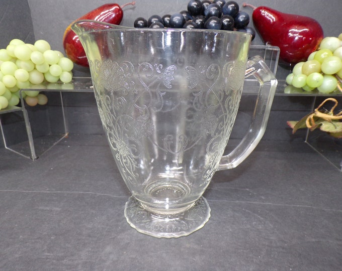 2306 Florentine Poppy Etched Pattern 7" Vintage Glass Pitcher - Good Condition No Chips or Cracks
