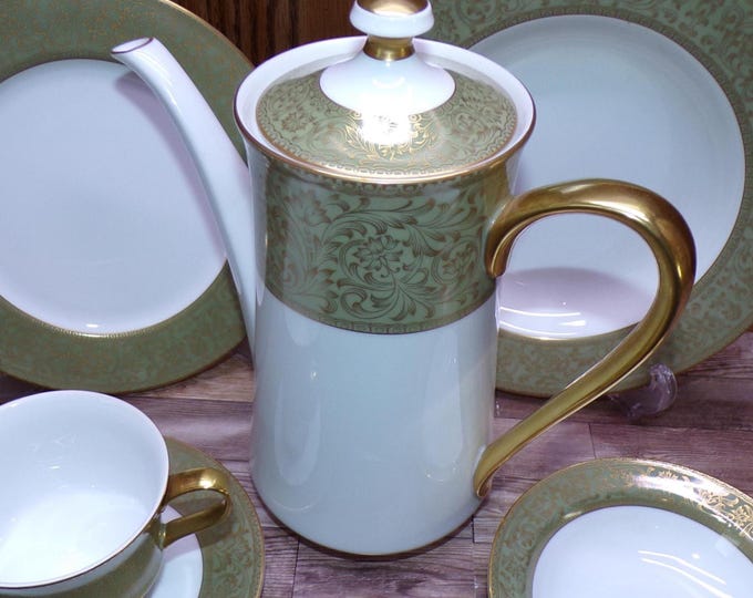 2509 Sango China Versailles #3632 Dinnerware Green & Gold Accent Made in Japan - Great Condition Choose from List: