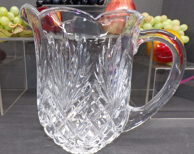 2302Godinger Shannon Lead Crystal 7.75" Pineapple Cut Vintage Pitcher #170 with Scalloped Rim - Good Condition No Chips or Cracks