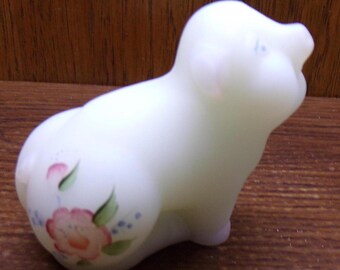 2501 Fenton Glass Vintage 3.5" Smiling Perky Pig White Satin w/Pink & Blue Flowers Hand-Painted Signed D. Cutshaw - Great Condition