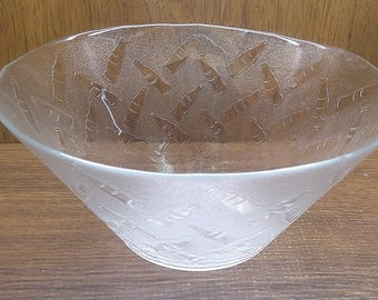 2502 Arcoroc France Hardened Glass Embossed 11" Vintage Coca-Cola - Coke Serving Bowl - Great Condition