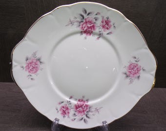 2605 Duchess Fine Bone China Beautiful Pink Roses Vintage 10" x 9" Oval Cake Plate
