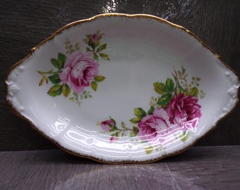 2605 Royal Albert American Beauty Fine Bone China Vintage 8.25" x 5.25"  Tray For Cream & Sugar Set