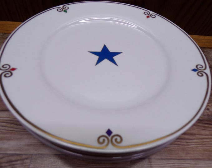 2511 Pier 1 Imports Celebration 7.5" Dessert / Snack Plates Set of 4 Red, Green, Blue, Purple Stars - Great Condition