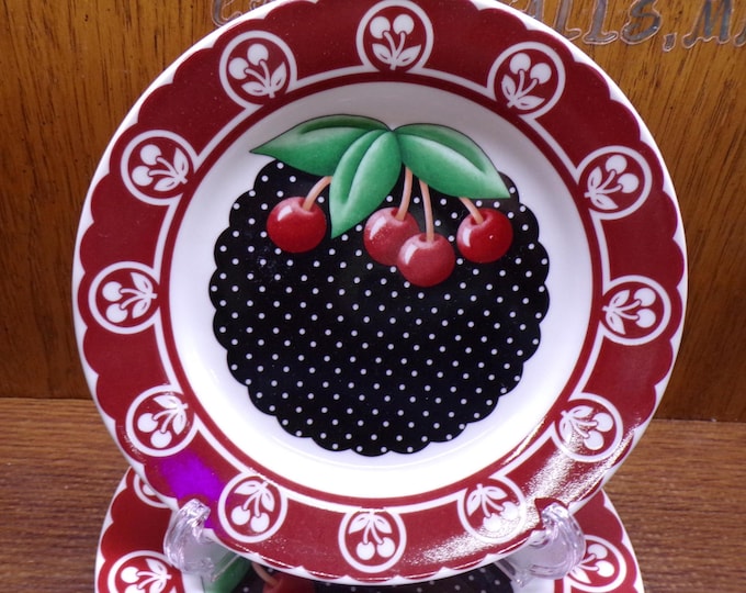 2507 At Home With Mary Engelbreit 2001 Vintage 8" Cameo Black Cherry Plates Set of 4 by Enesco - Pre-owned Great Condition
