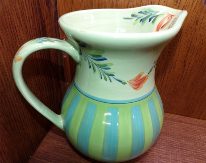 2507 Gail Pittman Provence 48 oz. Pitcher Green Garland Pattern Retired - Hand Painted - Pre-owned Great Condition